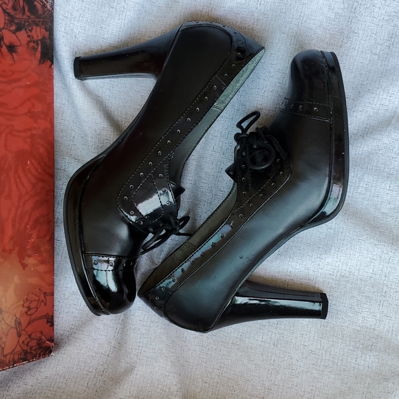 Cute Heels - Picture 4 of 8